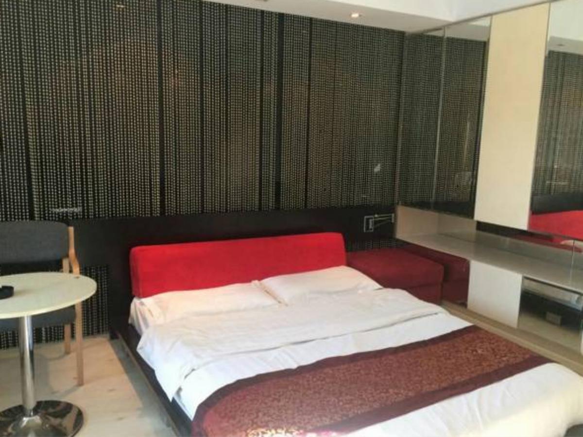 Beijing New World Centre Aparthotel Exterior photo